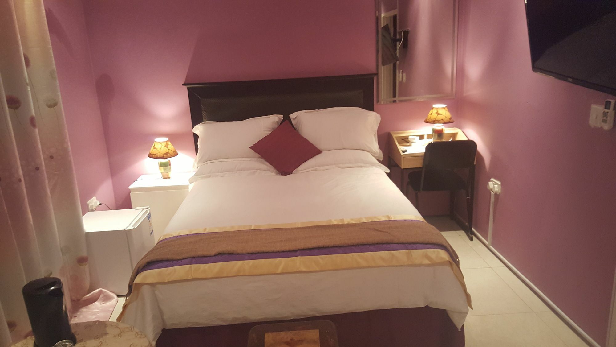 Mathlyn Guest House Francistown Eksteriør bilde