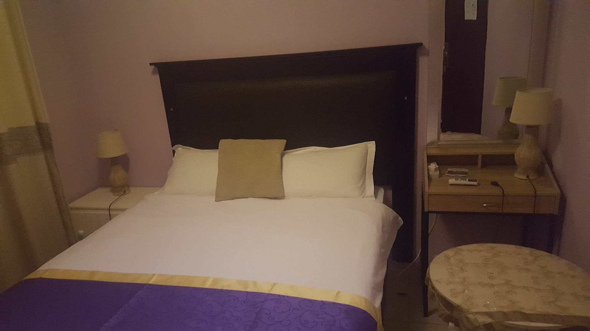 Mathlyn Guest House Francistown Eksteriør bilde